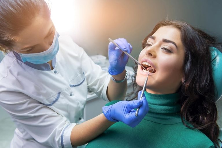 Cosmetic Dentist Rosebud